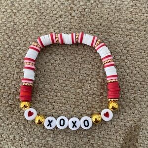 Valentines Heishi Bracelet handmade new XOXO